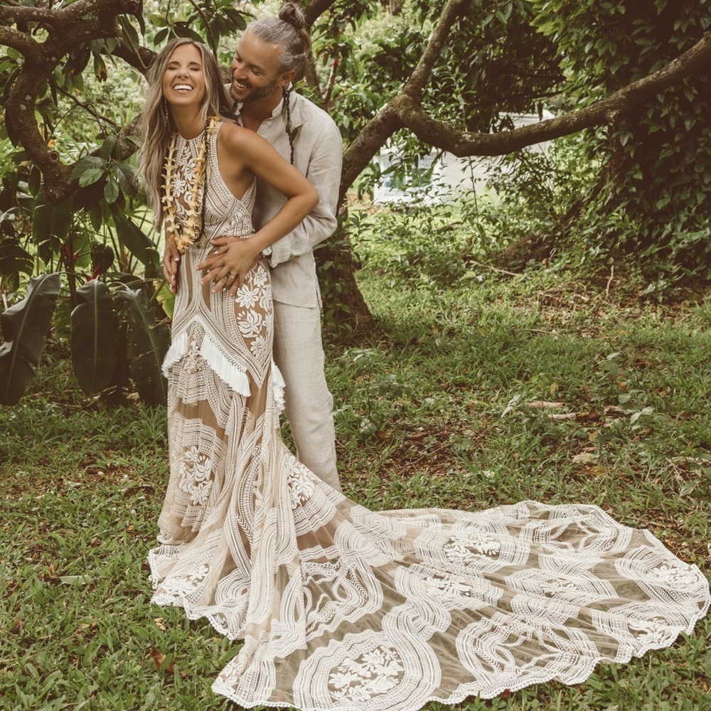 Rue De Seine East Gown US Size 6